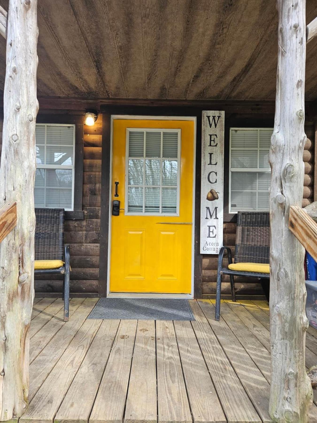 Acorn Cottage At Hocking Vacations ローガン エクステリア 写真